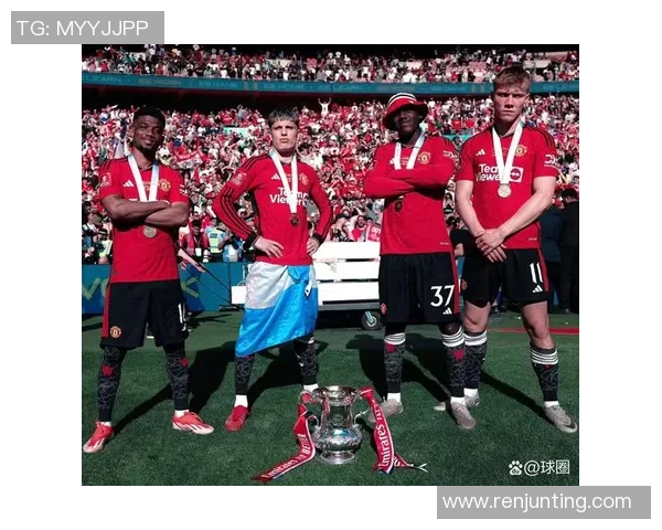 波黑足球明星三月十七号精彩表现引发球迷热议及未来发展前景分析