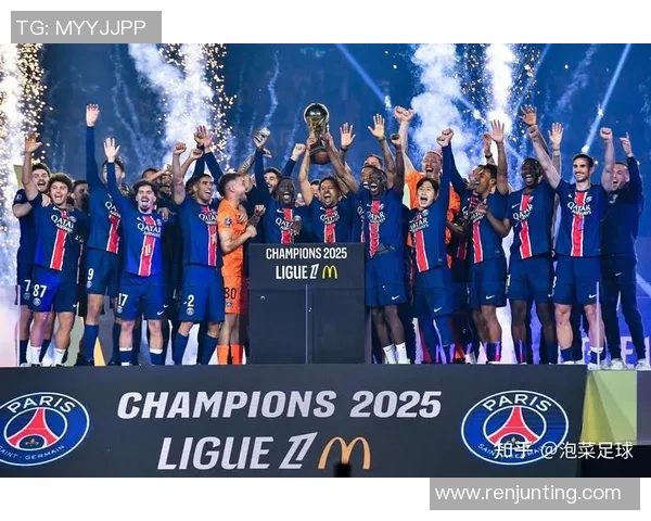 莱比锡足球俱乐部核心球星闪耀赛场引领球队不断迈向更高荣誉 莱比锡足球俱乐部核心球星闪耀赛场引领球队不断迈向更高荣誉